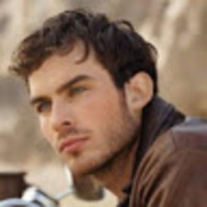 Meet your Posher, Amilia